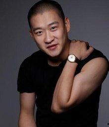 娱乐圈吃瓜郑教授,郑教授的趣味解读